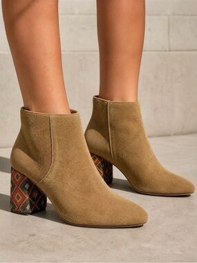Band Of Gypsies Ankle Boots Womens 10 Tan Suede Block Heel Western Boho